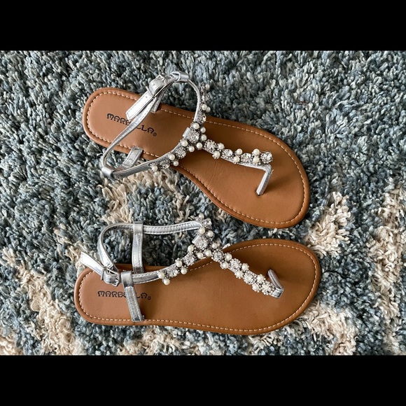 Formal sandals - Picture 1 of 3